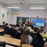 photo_5341465618915465483_y